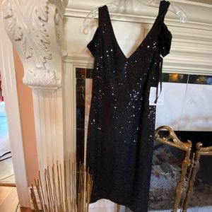 CALVIN KLEIN AFTER 5.   NWT